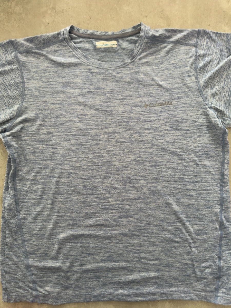 Columbia Men's Blue T-Shirt