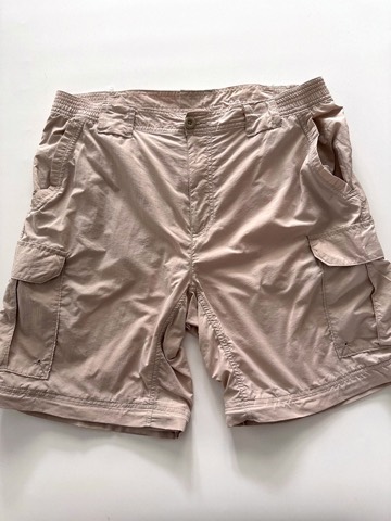 Columbia Men's Beige Shorts