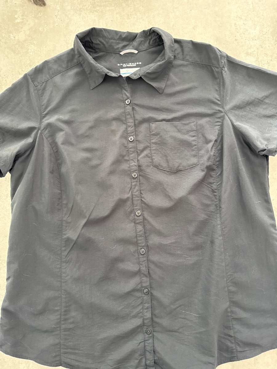 Columbia Women's Black Shirt