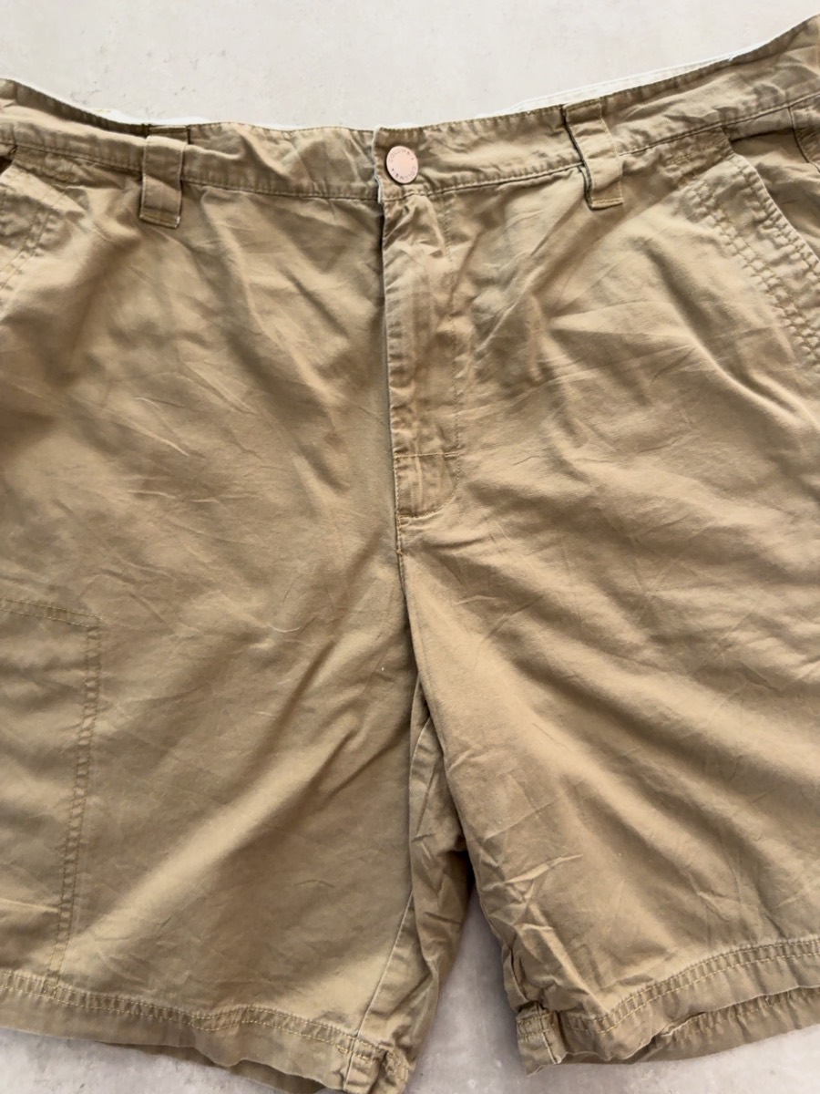 Columbia Men's Khaki Shorts