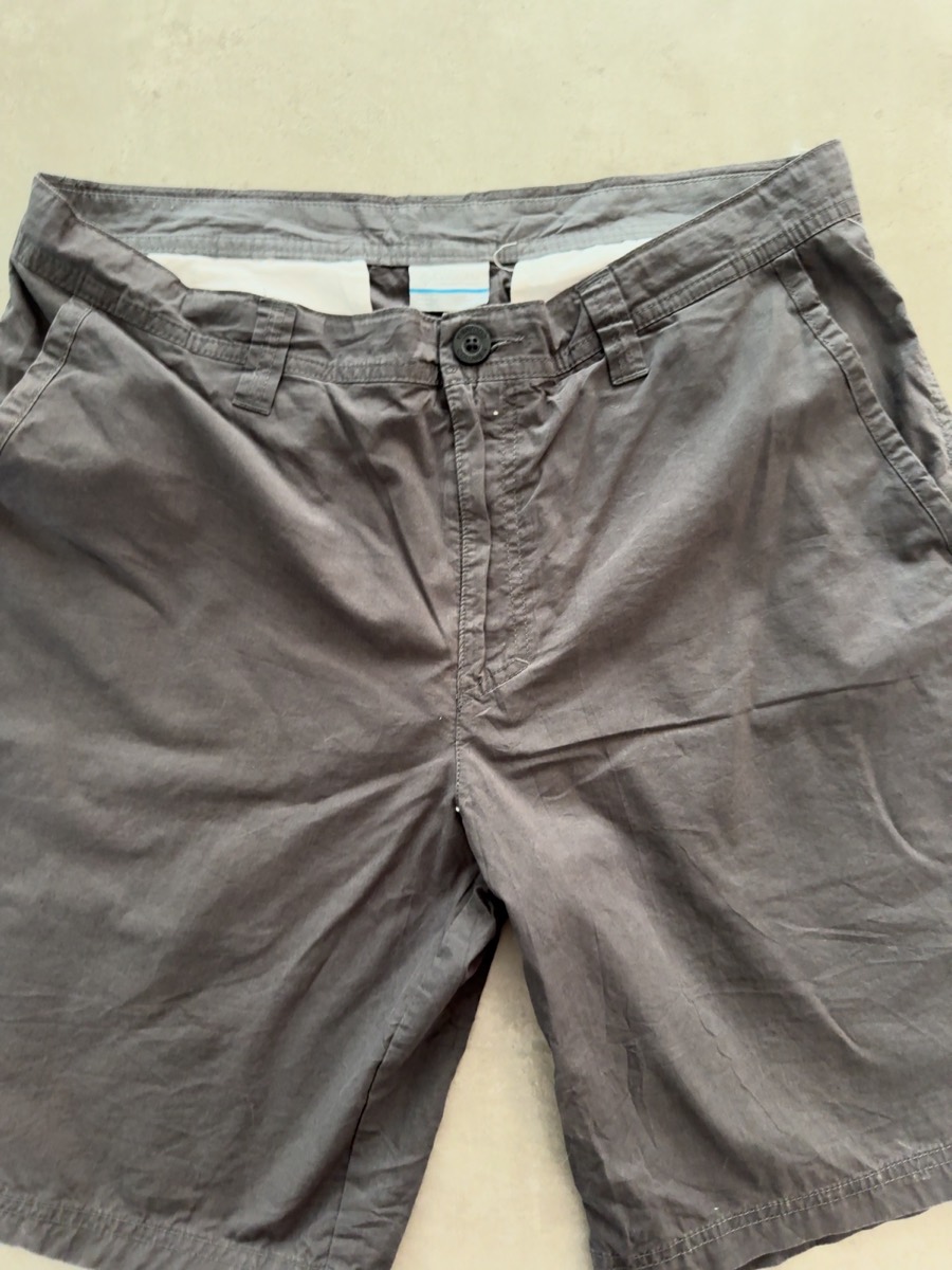 Columbia Men's Black Shorts